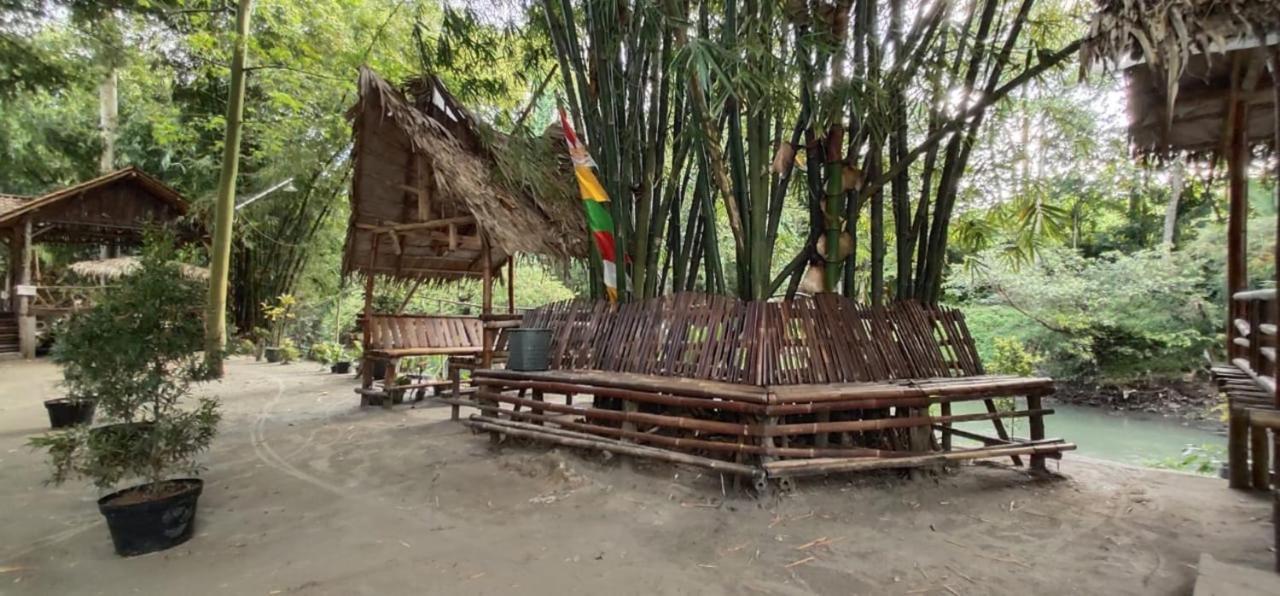 Gerbang Banyu Langit Cottage Bantul Luaran gambar